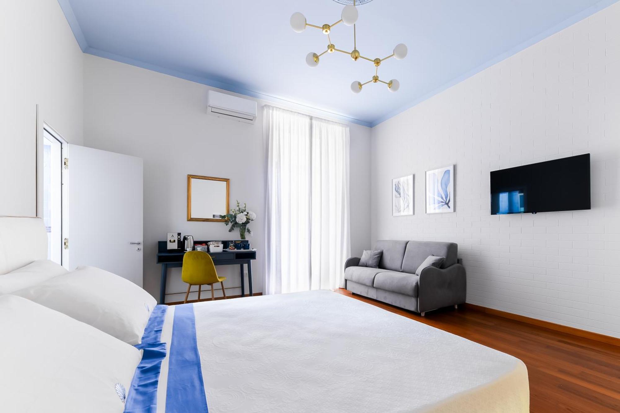 Tarsia 42 Suites Napoli Dış mekan fotoğraf